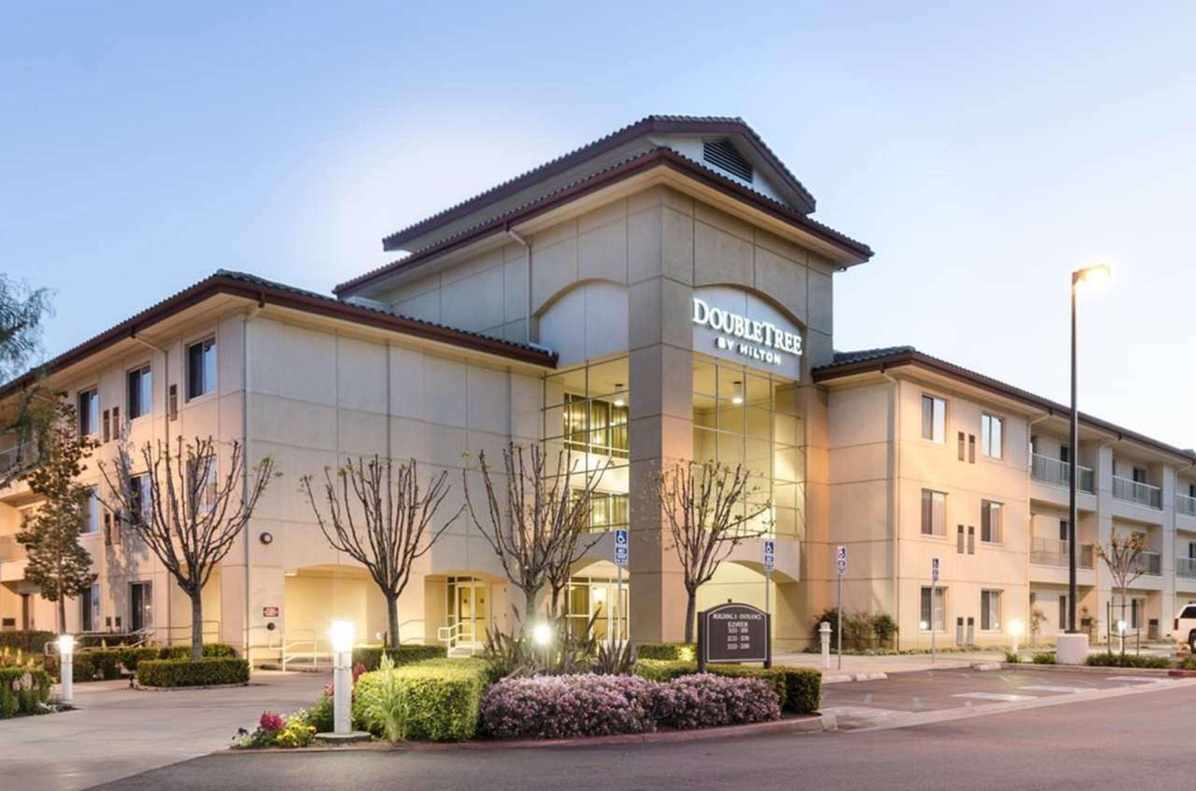 Doubletree By Hilton Ontario Airport Ξενοδοχείο Εξωτερικό φωτογραφία