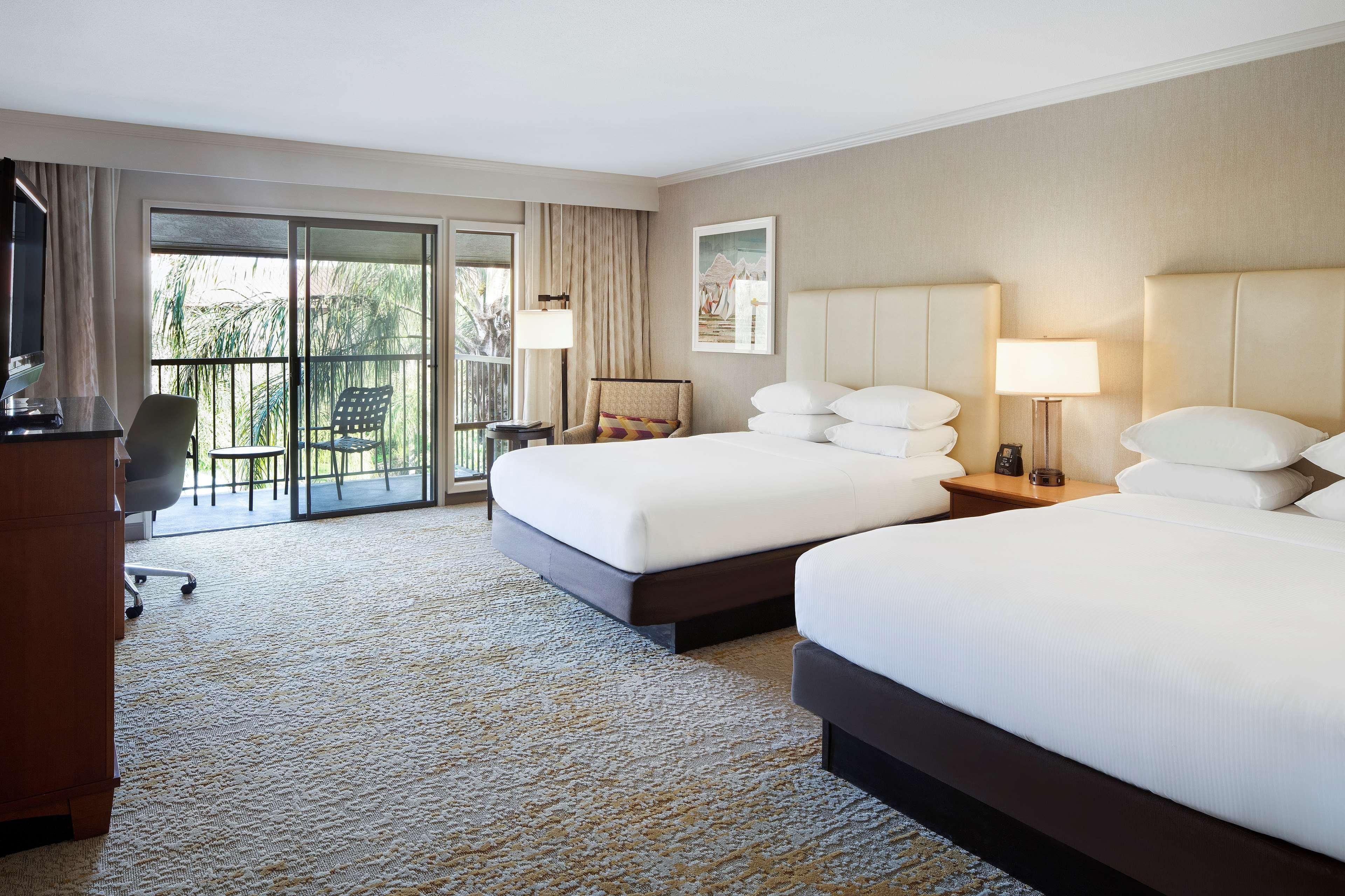 Doubletree By Hilton Ontario Airport Ξενοδοχείο Εξωτερικό φωτογραφία
