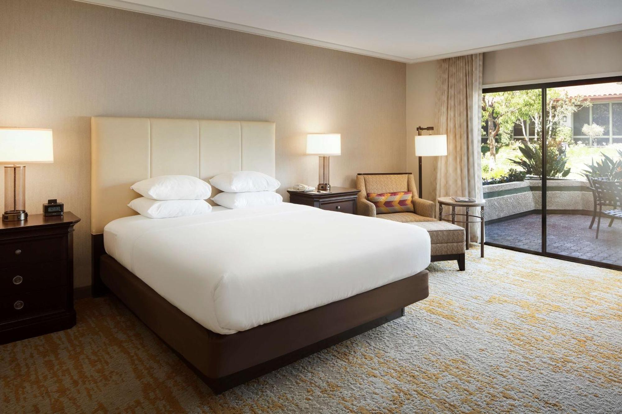 Doubletree By Hilton Ontario Airport Ξενοδοχείο Εξωτερικό φωτογραφία